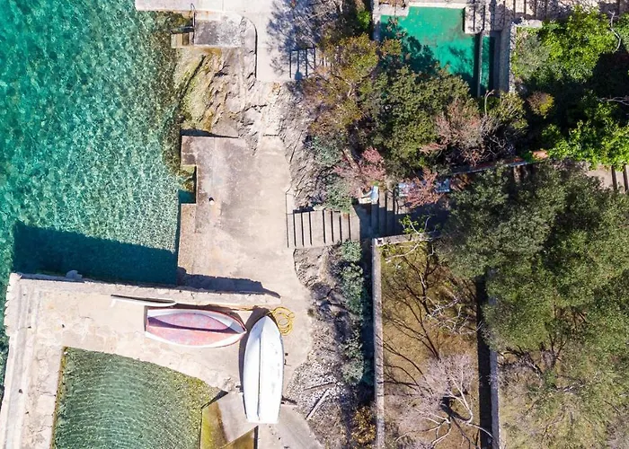 By The Sea Tri Zala, Korcula - 9317