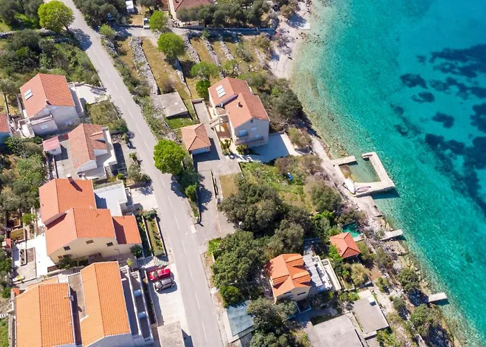 By The Sea Tri Zala, Korcula - 9317 *