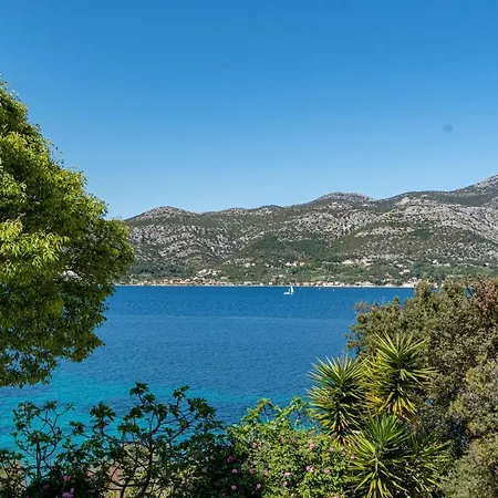 By The Sea Tri Zala, Korcula - 9317