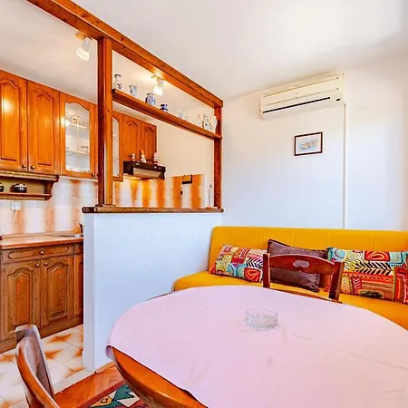 By The Sea Tri Zala, Korcula - 9317 Apartment